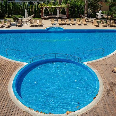 Menada Harmony Suites Apartments Sunny Beach Ngoại thất bức ảnh