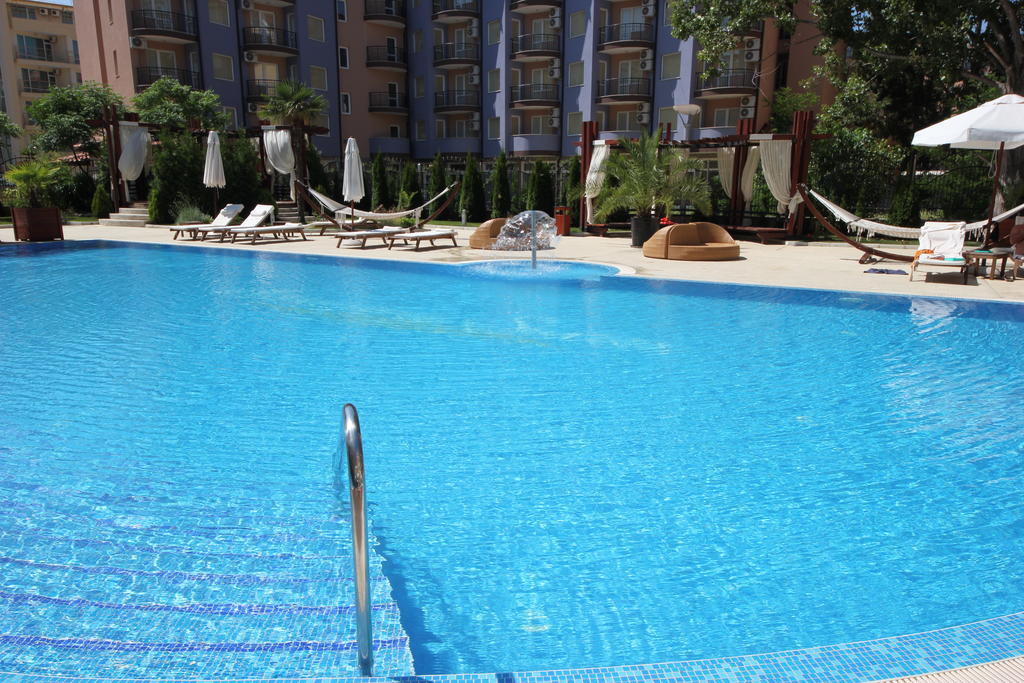 Menada Harmony Suites Apartments Sunny Beach Ngoại thất bức ảnh