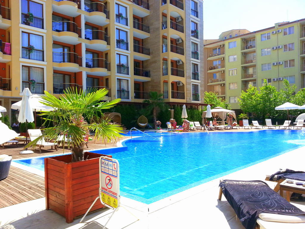 Menada Harmony Suites Apartments Sunny Beach Ngoại thất bức ảnh