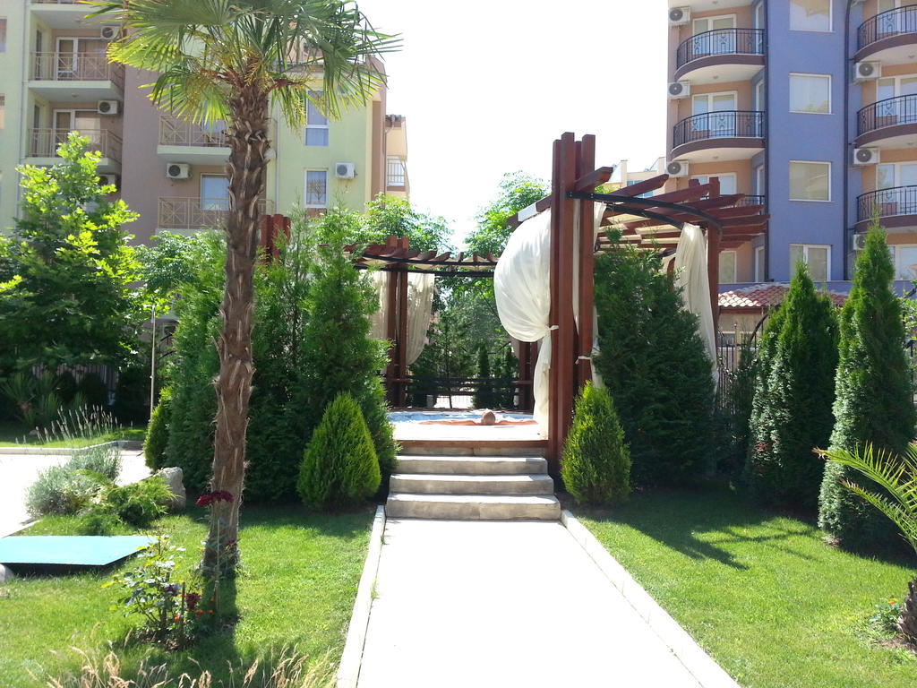 Menada Harmony Suites Apartments Sunny Beach Ngoại thất bức ảnh