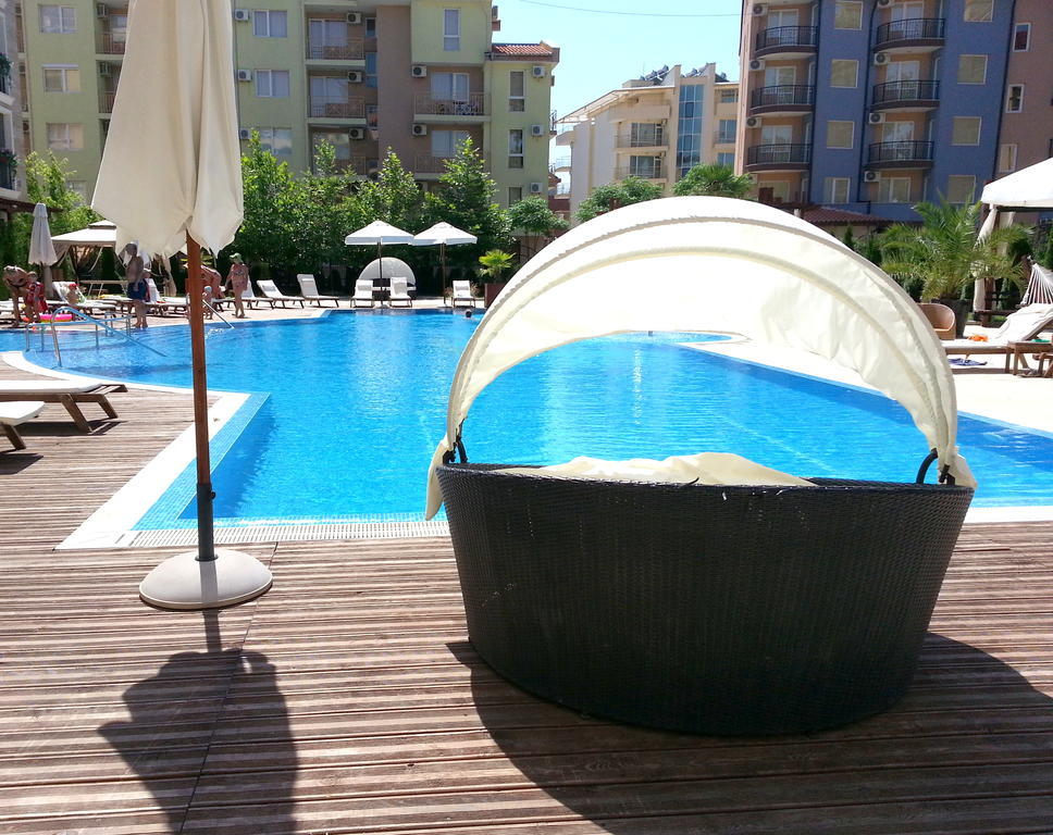 Menada Harmony Suites Apartments Sunny Beach Ngoại thất bức ảnh